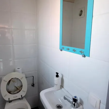 Vakantiehuisjes-vissershuisjes Prázdninový dům