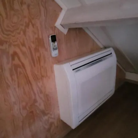 Vakantiehuisjes-vissershuisjes * Вендуйне