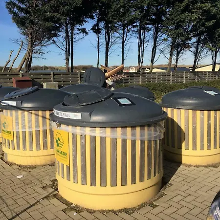 Vakantiehuisjes-vissershuisjes * Вендуйне