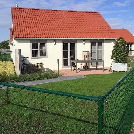 Prázdninový dům Vakantiehuisjes-vissershuisjes *